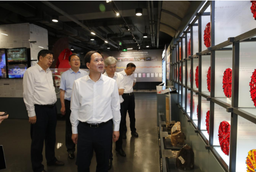 温暖副省长赴济南市调研指导建筑业工作1 温暖副省长赴济南市调研指导建筑业工作1